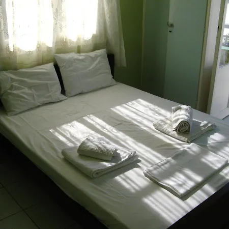 Eleni's Triantafilia. Apartman *
