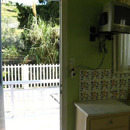 Eleni's Triantafilia. Apartman Órmosz